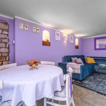 Rural Oriana Holiday home *