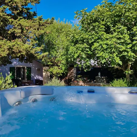 Rural Oriana Holiday home